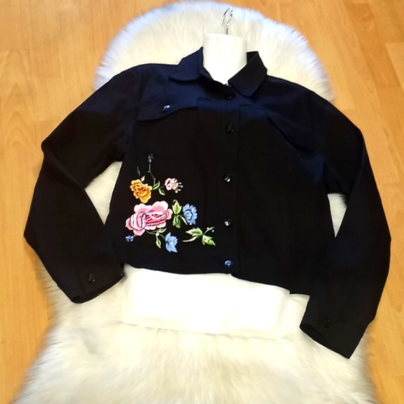 VTG-Lana Erica Floral Applique  Black Jacket - Picture 10 of 15